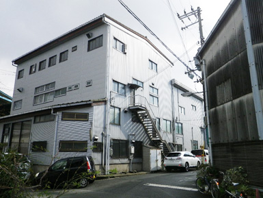 �q�ɂ̎{�H�O